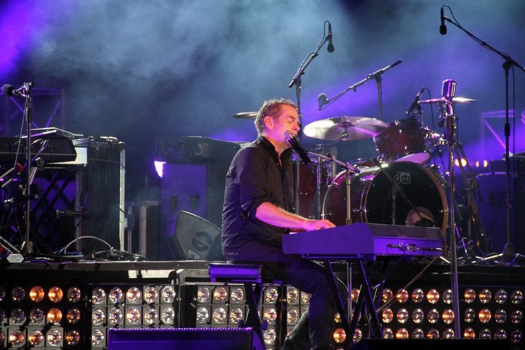 Garou at Beirut Holidays